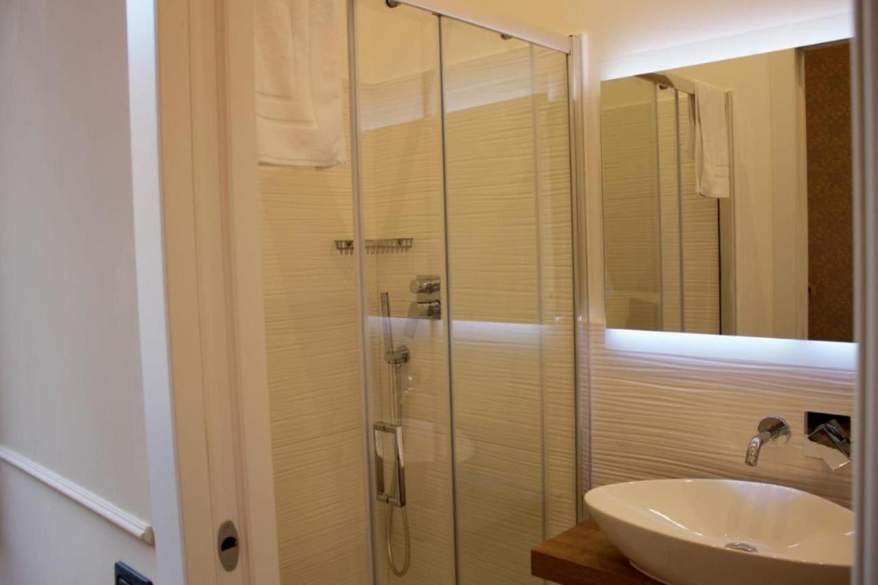 52 Vespasiano Vatican Suites Roma Quarto foto